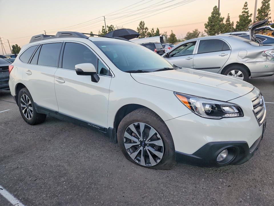 2016 Subaru Outback მანქანა იყიდება აუქციონზე, vin: 4S4BSALC8G3240125, აუქციონის ნომერი: 68208656