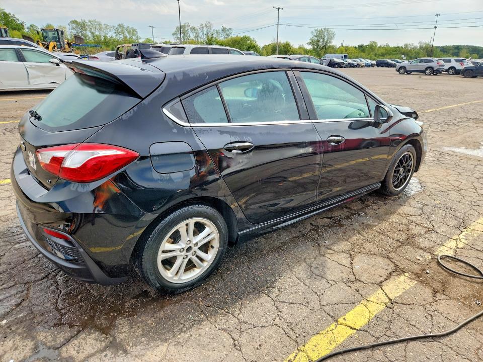 Продажа на аукционе авто 2017 Chevrolet Cruze, vin: 3G1BE6SM8HS539296, номер лота: 68647636