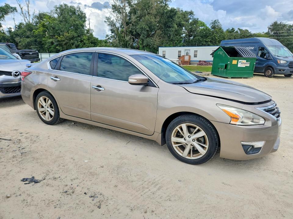 Продажа на аукционе авто 2014 Nissan Altima, vin: 1N4AL3AP2EC136070, номер лота: 68513706