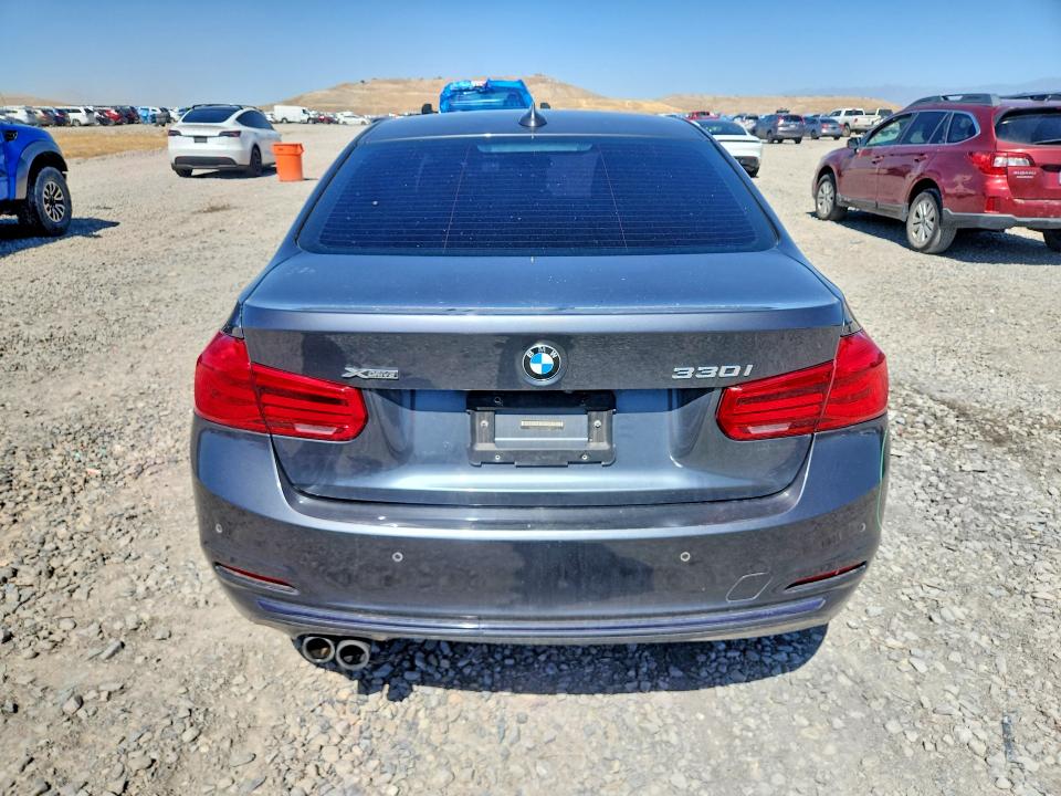 2017 Bmw 330 მანქანა იყიდება აუქციონზე, vin: WBA8D9G5XHNU58752, აუქციონის ნომერი: 67306516