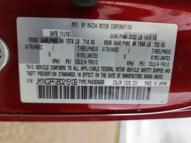 68242176 :رقم المزاد ، JM1NC2PF2B0215109 vin ، 2011 Mazda Mx-5 Miata مزاد بيع