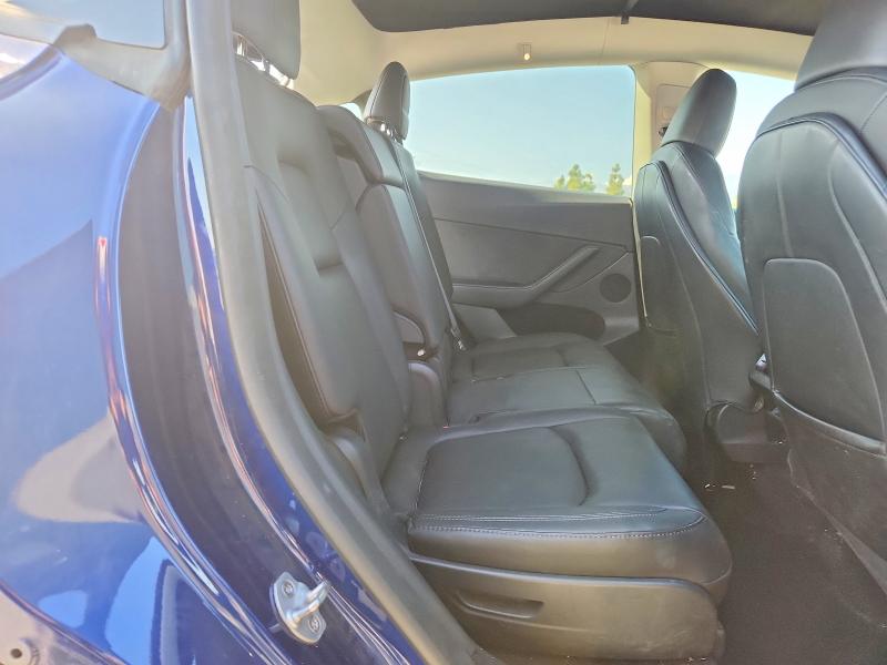 69824486 :رقم المزاد ، 7SAYGAEE7PF858699 vin ، 2023 Tesla Model Y مزاد بيع