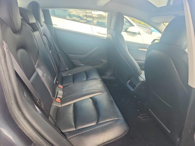 67933876 :رقم المزاد ، 5YJ3E1EB3NF274784 vin ، 2022 Tesla Model 3 مزاد بيع