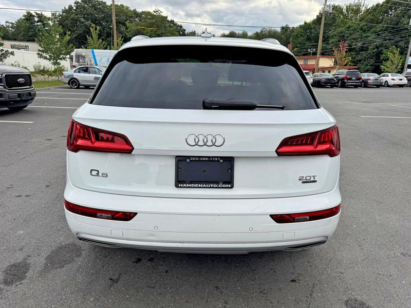 68010316 :رقم المزاد ، WA1BNAFY5J2150960 vin ، 2018 Audi Q5 مزاد بيع