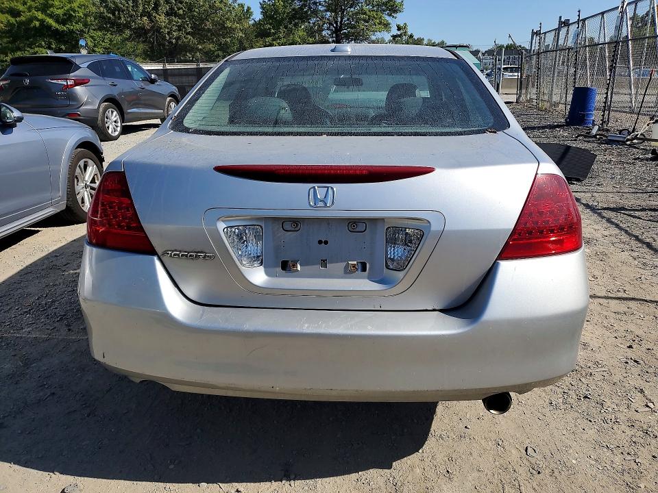 68619016 :رقم المزاد ، 1HGCM56807A080739 vin ، 2007 Honda Accord مزاد بيع
