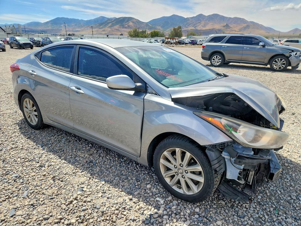 Продаж на аукціоні авто 2015 Hyundai Elantra, vin: KMHDH4AE8FU329747, номер лоту: 67540506