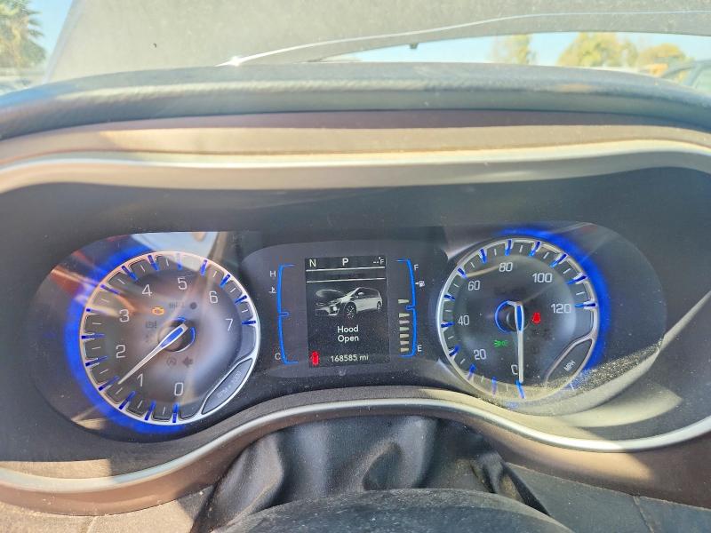Продаж на аукціоні авто 2017 Chrysler Pacifica, vin: 2C4RC1BG2HR516733, номер лоту: 69870146