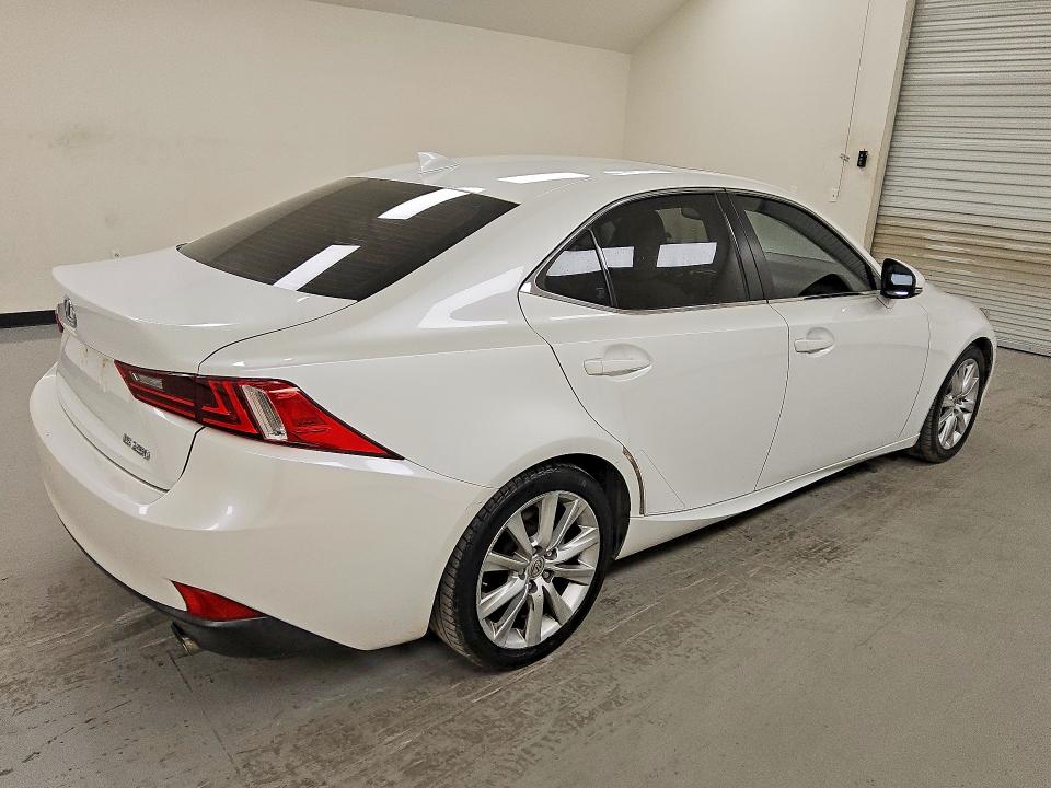 2015 Lexus Is მანქანა იყიდება აუქციონზე, vin: JTHBF1D24F5082270, აუქციონის ნომერი: 66932206