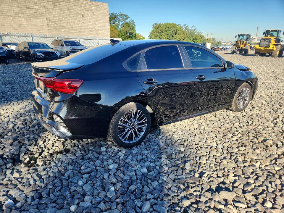Продаж на аукціоні авто 2023 Kia Forte, vin: 3KPF54AD5PE637343, номер лоту: 69085646
