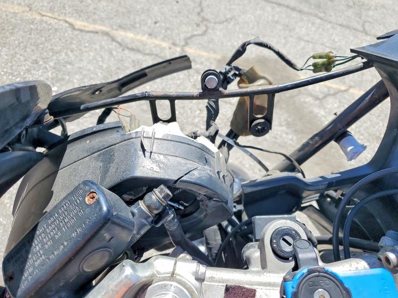 67198446 :رقم المزاد ، JH2SC3510VM000297 vin ، 1997 Honda Cbr1100 مزاد بيع