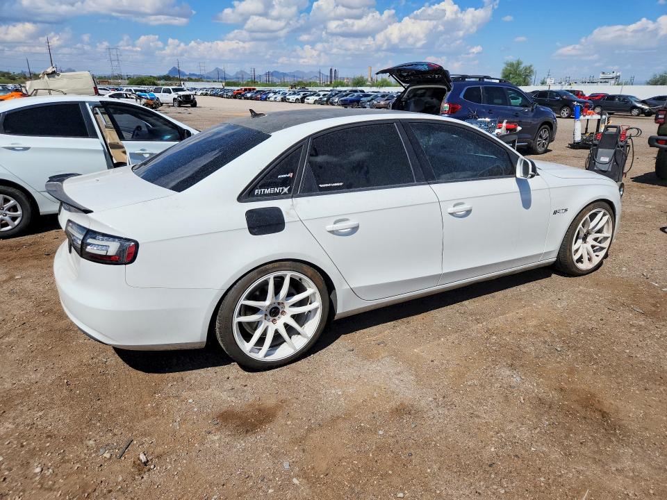 68691796 :رقم المزاد ، WAUBFAFL7EN010465 vin ، 2014 Audi A4 مزاد بيع