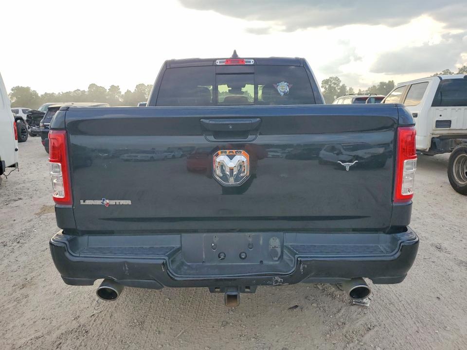 70524556 :رقم المزاد ، 1C6RREFT4KN884601 vin ، 2019 Ram 1500 مزاد بيع