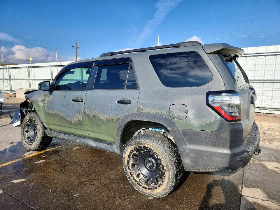 Продажа на аукционе авто 2018 Toyota 4runner, vin: JTEBU5JRXJ5518673, номер лота: 68980246