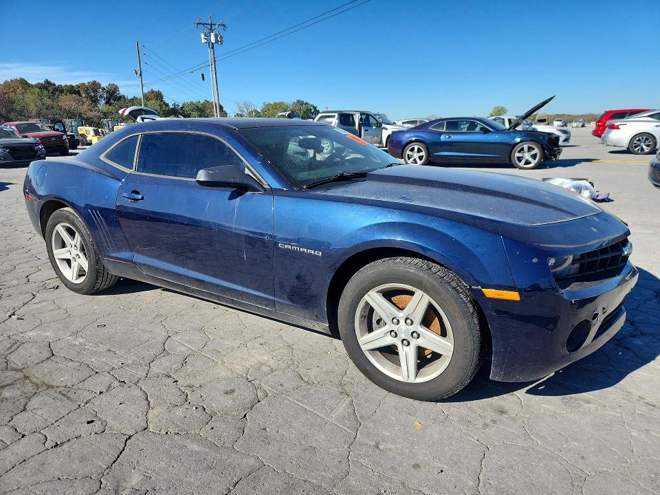 70942686 :رقم المزاد ، 2G1FF1EV3A9157492 vin ، 2010 Chevrolet Camaro مزاد بيع