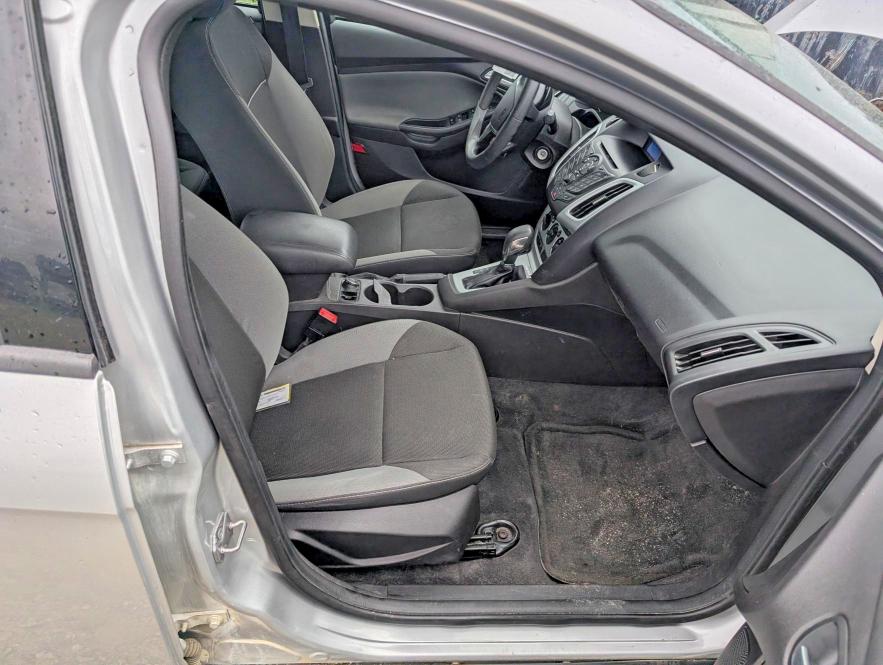 2013 Ford Focus მანქანა იყიდება აუქციონზე, vin: 1FADP3F29DL101233, აუქციონის ნომერი: 68655836