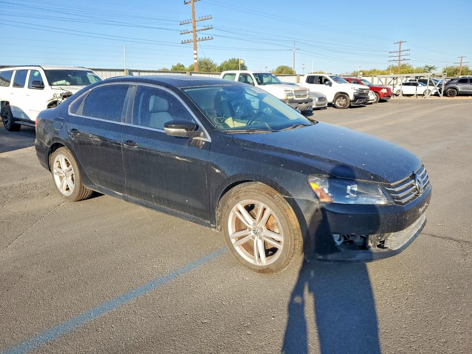 2014 Volkswagen Passat მანქანა იყიდება აუქციონზე, vin: 1VWBN7A34EC058725, აუქციონის ნომერი: 70030046