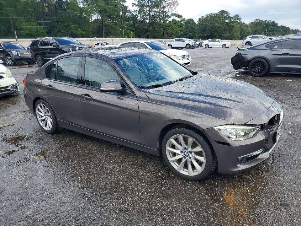 67440746 :رقم المزاد ، WBA3A9G59DNP37249 vin ، 2013 Bmw 335 مزاد بيع