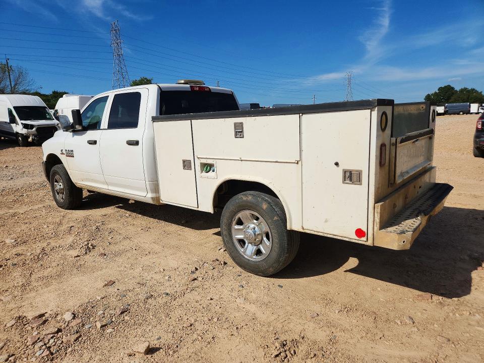 68152806 :رقم المزاد ، 3C63R3GL0JG267437 vin ، 2018 Ram 3500 مزاد بيع