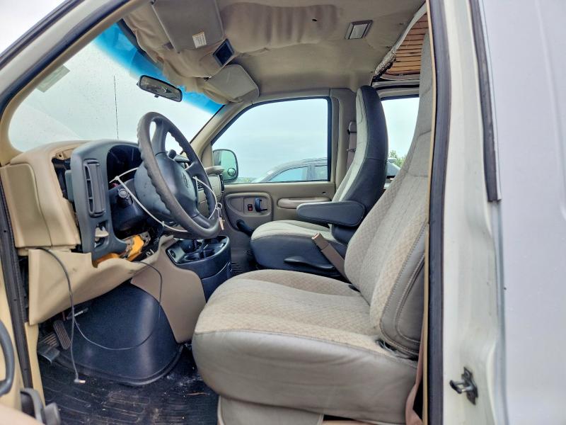 68095126 :رقم المزاد ، 1GCGG25R9X1142235 vin ، 1999 Chevrolet Express 2500 مزاد بيع
