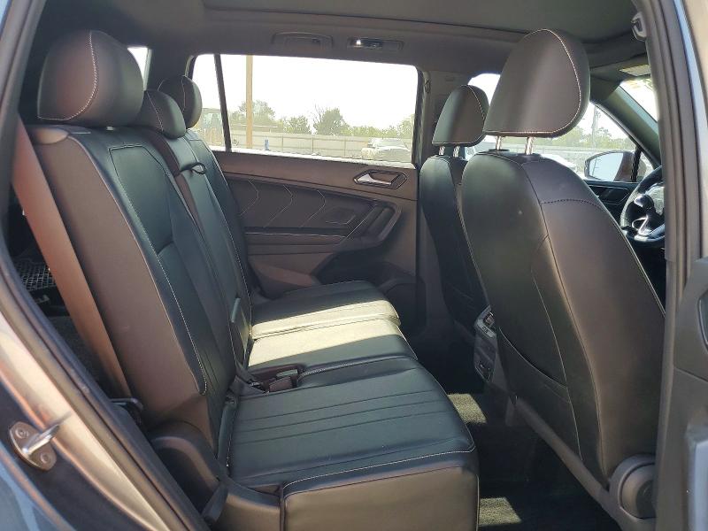 68447536 :رقم المزاد ، 3VVCB7AX0NM078358 vin ، 2022 Volkswagen Tiguan مزاد بيع