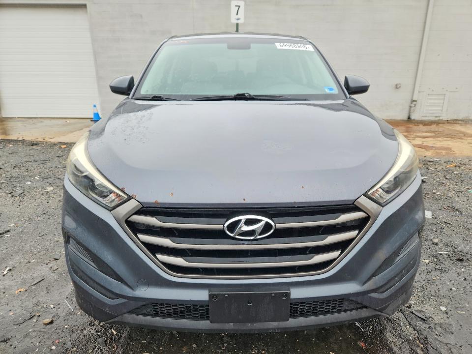 69968906 :رقم المزاد ، KM8J23A49GU020635 vin ، 2016 Hyundai Tucson مزاد بيع