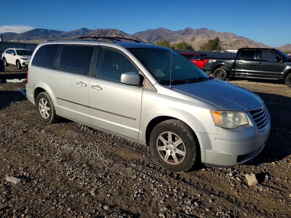 Продажа на аукционе авто 2010 Chrysler Town & Country, vin: 2A4RR5D14AR167931, номер лота: 70744986