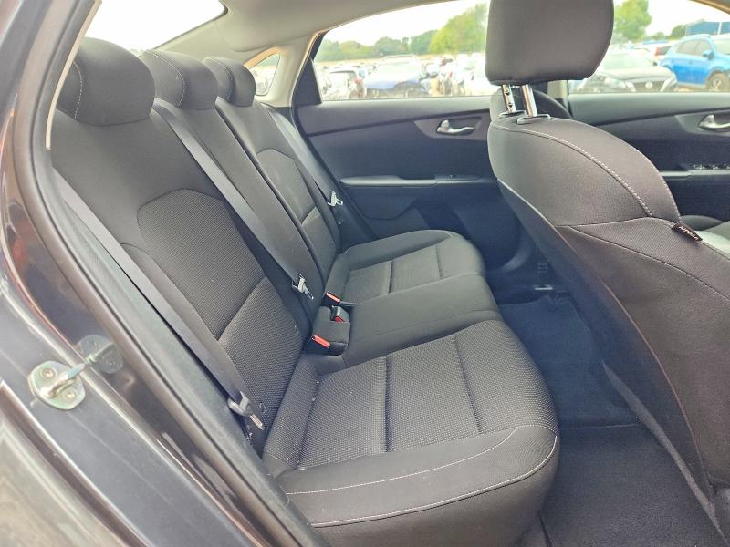 Продажа на аукционе авто 2021 Kia Forte, vin: 3KPF24AD6ME371528, номер лота: 70175356