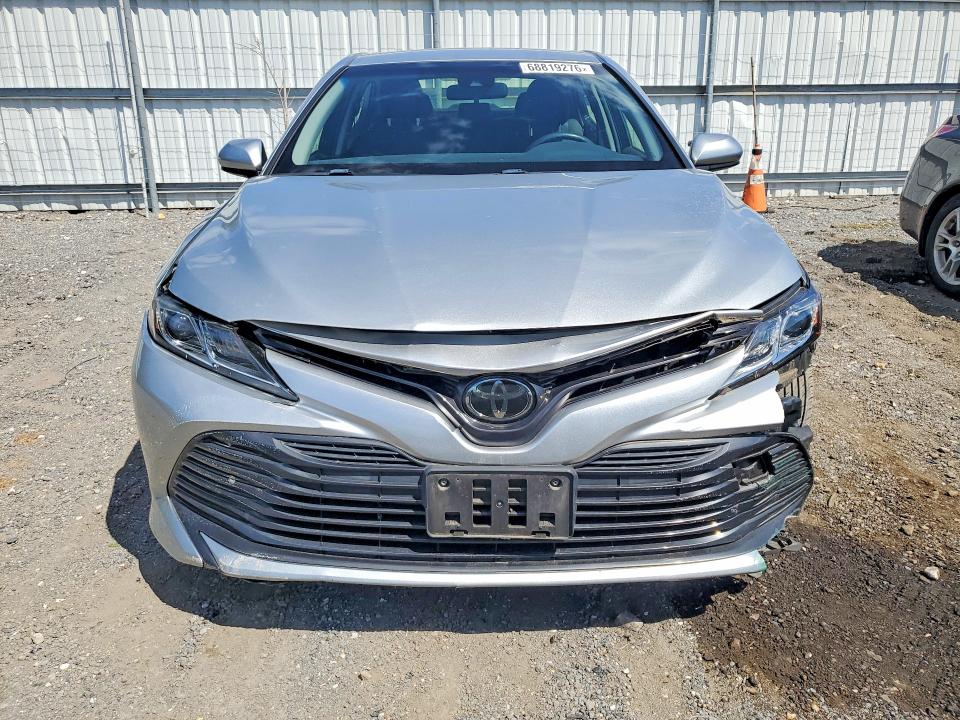 Aukcja sprzedaży 2018 Toyota Camry, vin: JTNB11HK3J3015895, numer aukcji: 68819276