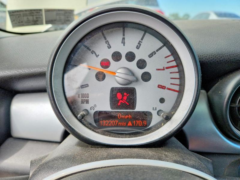 Aukcja sprzedaży 2010 Mini Cooper, vin: WMWML3C53ATX51981, numer aukcji: 68373616