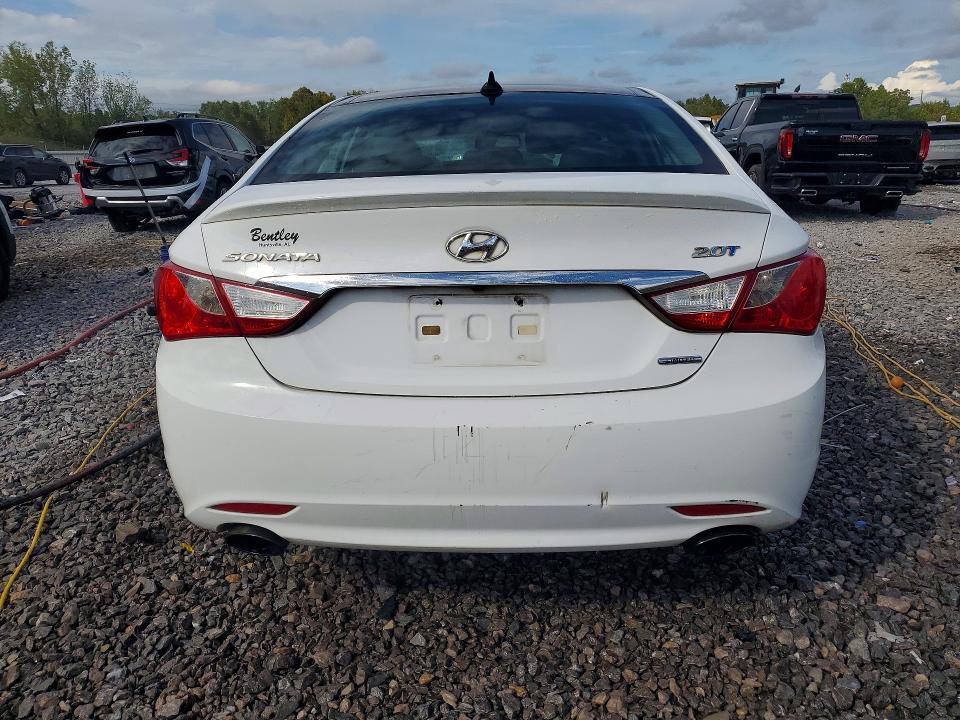 68786626 :رقم المزاد ، 5NPEC4AB1DH681735 vin ، 2013 Hyundai Sonata مزاد بيع