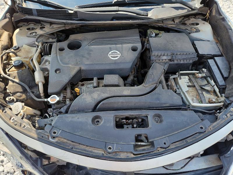 2015 Nissan Altima მანქანა იყიდება აუქციონზე, vin: 1N4AL3AP9FC273184, აუქციონის ნომერი: 67653846