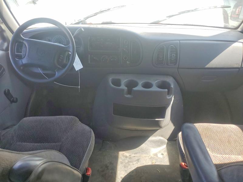 2000 Dodge Ram Wagon მანქანა იყიდება აუქციონზე, vin: 2B4JB25Y7YK157041, აუქციონის ნომერი: 69149896
