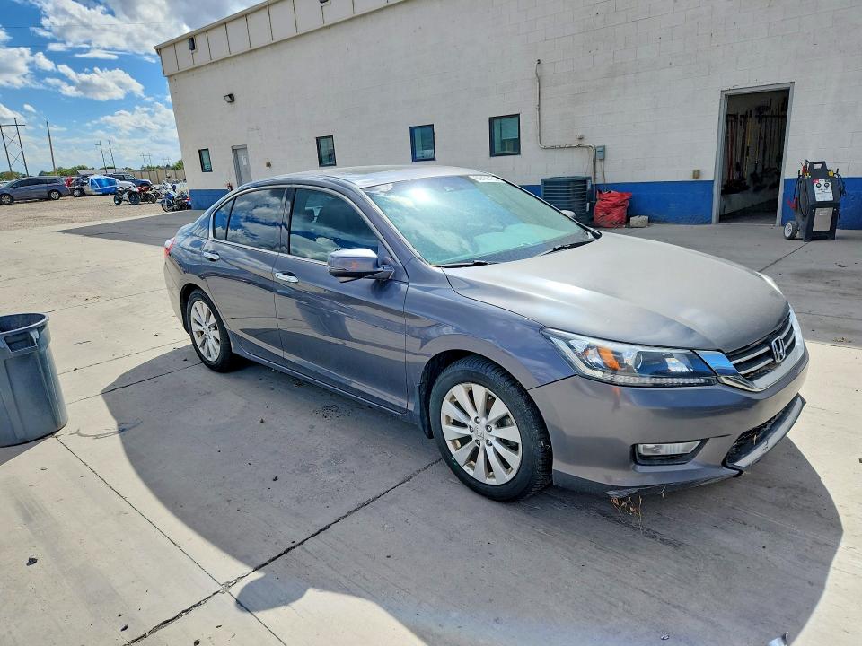 Продаж на аукціоні авто 2013 Honda Accord, vin: 1HGCR3F85DA012843, номер лоту: 69406156