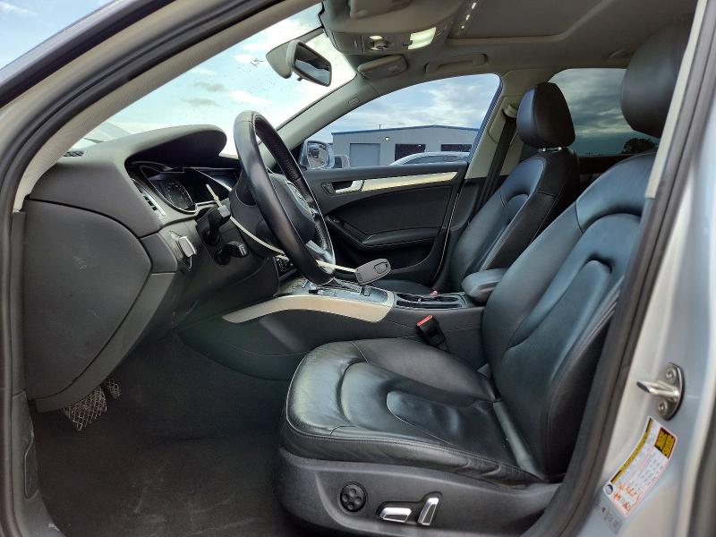 Продажа на аукционе авто 2014 Audi A4, vin: WAUAFAFL2EN043370, номер лота: 69730176