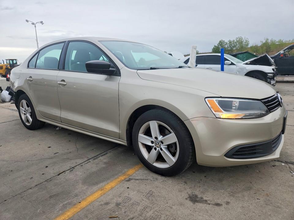 Продажа на аукционе авто 2013 Volkswagen Jetta, vin: 3VW2K7AJ4DM253616, номер лота: 69779056