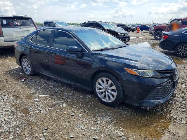 Продаж на аукціоні авто 2018 Toyota Camry, vin: 4T1B11HK0JU055006, номер лоту: 68742676