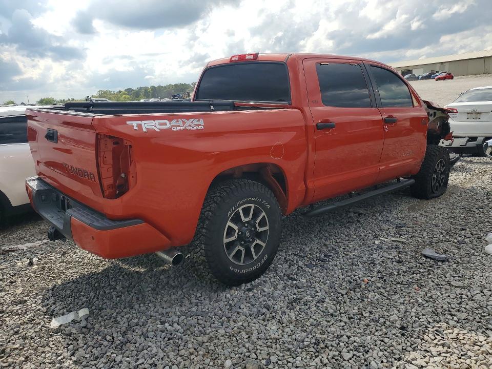 69912976 :رقم المزاد ، 5TFDY5F11JX694553 vin ، 2018 Toyota Tundra مزاد بيع