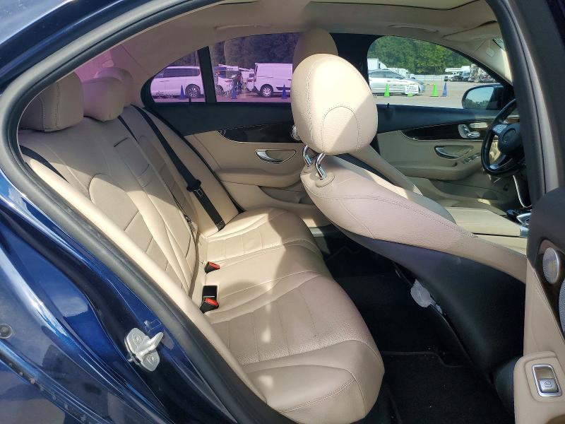 70565146 :رقم المزاد ، 55SWF4JBXFU052857 vin ، 2015 Mercedes-benz C مزاد بيع
