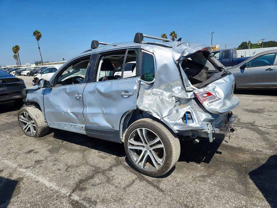 67636296 :رقم المزاد ، WVGVV7AX1HK009460 vin ، 2017 Volkswagen Tiguan مزاد بيع