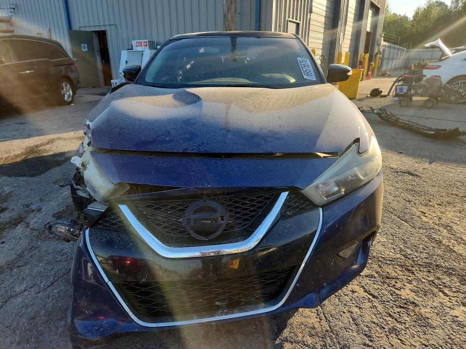 Продажа на аукционе авто 2018 Nissan Maxima, vin: 1N4AA6AP5JC369541, номер лота: 69575876