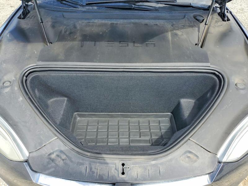 68519266 :رقم المزاد ، 5YJSA1E26LF350924 vin ، 2020 Tesla Model S مزاد بيع