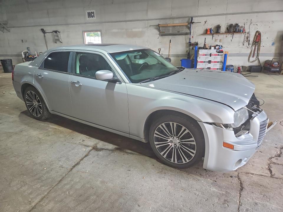 Продажа на аукционе авто 2010 Chrysler 300, vin: 2C3CA9CT4AH273125, номер лота: 67545176