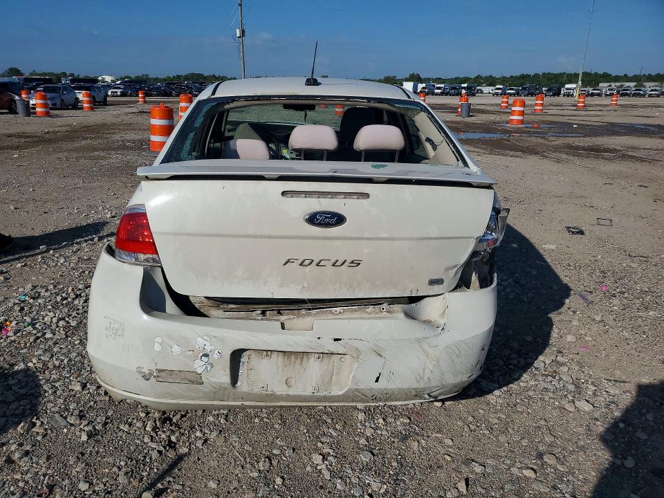 2011 Ford Focus მანქანა იყიდება აუქციონზე, vin: 1FAHP3FN2BW130399, აუქციონის ნომერი: 69502136