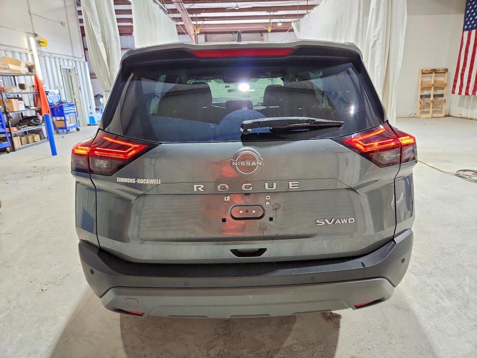 68589876 :رقم المزاد ، 5N1BT3BB2PC806216 vin ، 2023 Nissan Rogue مزاد بيع