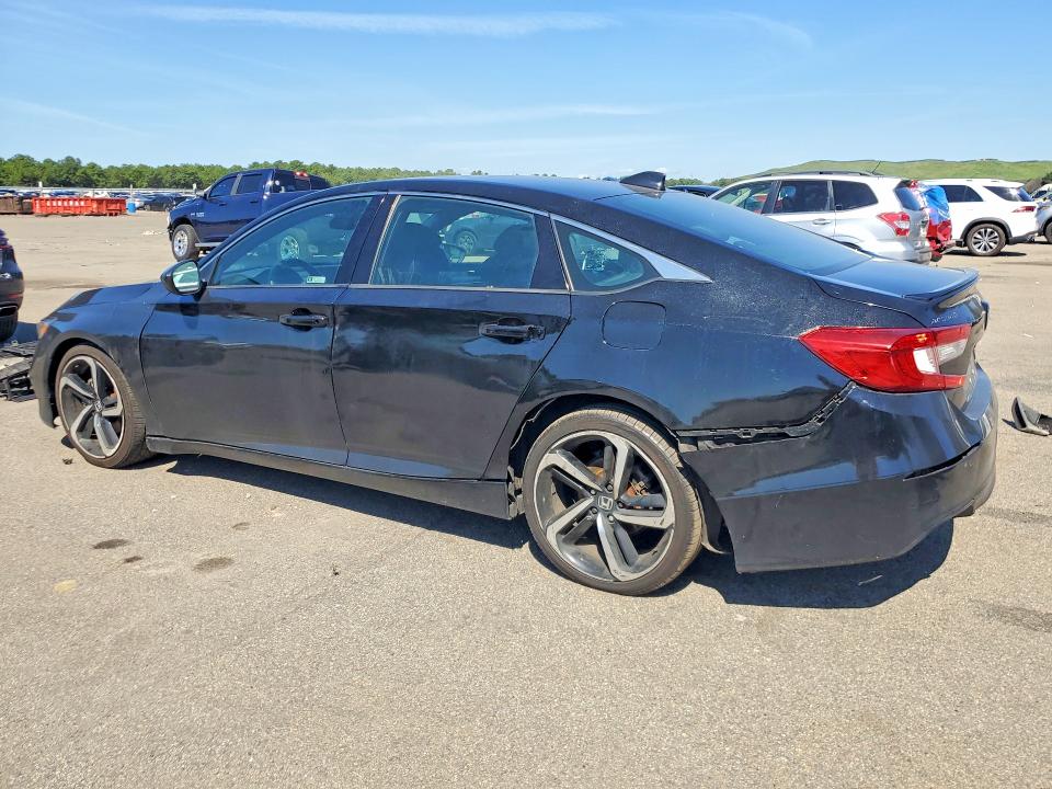Продаж на аукціоні авто 2018 Honda Accord, vin: 1HGCV1F3XJA204081, номер лоту: 67336556