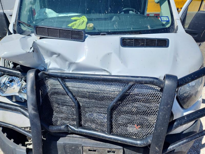 68618076 :رقم المزاد ، 1FTBR1C87LKB20795 vin ، 2020 Ford Transit مزاد بيع