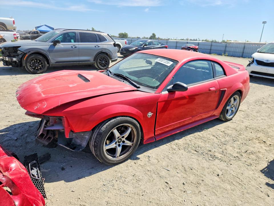 70301356 :رقم المزاد ، 1FAFP4043XF159334 vin ، 1999 Ford Mustang مزاد بيع