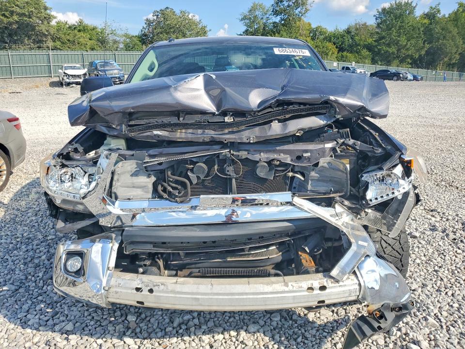 68634676 :رقم المزاد ، 5TFDW5F16HX628290 vin ، 2017 Toyota Tundra مزاد بيع