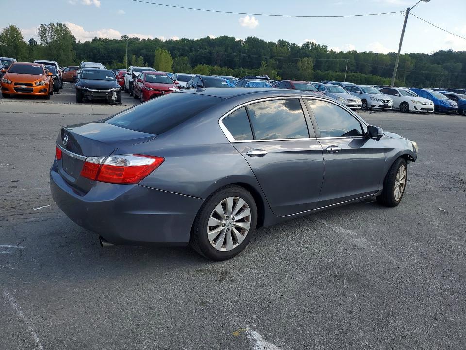 69065776 :رقم المزاد ، 1HGCR2F81DA077196 vin ، 2013 Honda Accord مزاد بيع