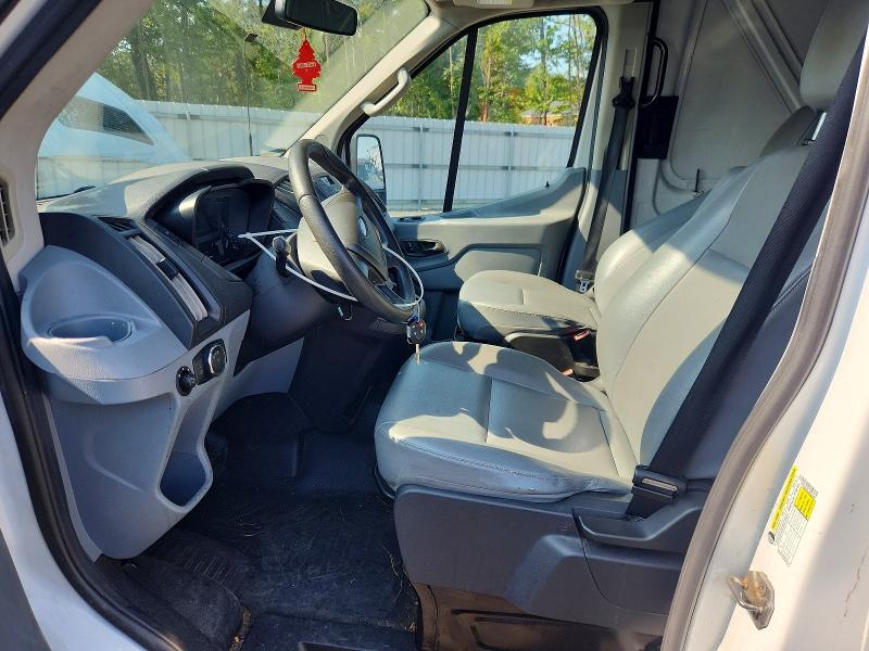 69332136 :رقم المزاد ، 1FTYR2CM1JKA51001 vin ، 2018 Ford Transit مزاد بيع